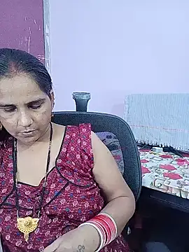 Snapshot of reemacouple007 chatting on 06/15/26, 08:16 reemacouple007 online show from 06/15/26, 08:16