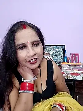 Snapshot of reemacouple007 chatting on 07/27/26, 07:37 reemacouple007 online show from 07/27/26, 07:37