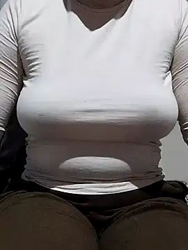 Elaa Su online show from 01/31/25, 10:21