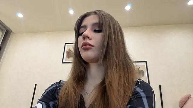 dolly ll online show from 04/30/26, 01:28