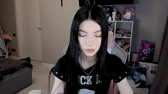 Snapshot of Aliceblush chatting on 02/26/26, 03:22 Aliceblush online show from 02/26/26, 03:22