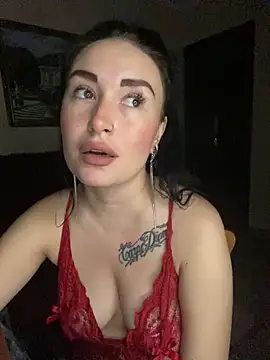 Snapshot of Roxana_Bell chatting on 11/14/25, 07:23 Roxana Bell online show from 11/14/25, 07:23