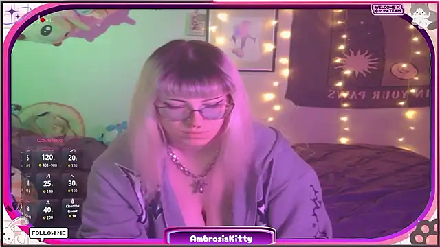 Snapshot of AmbrosiaKitty chatting on 01/16/26, 06:06 AmbrosiaKitty online show from 01/16/26, 06:06