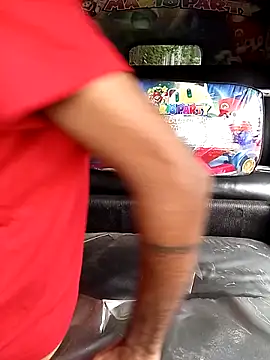 Snapshot of DulajThushara2468 chatting on 01/06/26, 03:10 DulajThushara2468 online show from 01/06/26, 03:10