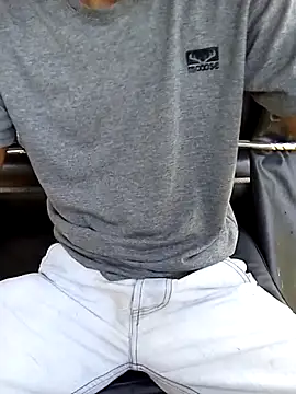 Snapshot of DulajThushara2468 chatting on 02/02/26, 02:54 DulajThushara2468 online show from 02/02/26, 02:54