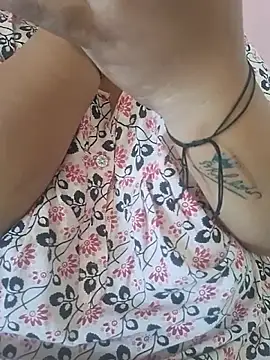 Ravina patil1 online show from 06/05/26, 05:58