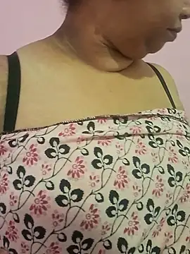 Ravina patil1 online show from 06/20/26, 08:28