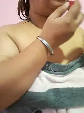 Ravina patil1 online show from 06/26/26, 03:55