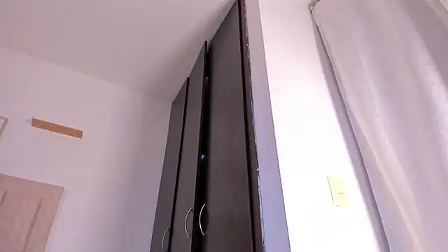 Snapshot of Avaline_Blancx chatting on 02/12/25, 01:52 Avaline Blancx online show from 02/12/25, 01:52