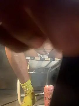 Snapshot of Maskman941 chatting on 11/04/25, 09:36 Maskman941 online show from 11/04/25, 09:36