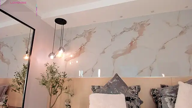 Snapshot of SteffanyBeck chatting on 02/27/26, 12:05 SteffanyBeck online show from 02/27/26, 12:05