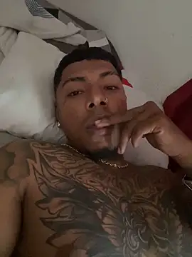 Snapshot of lil_durck777 chatting on 01/21/25, 02:59 lil durck777 online show from 01/21/25, 02:59