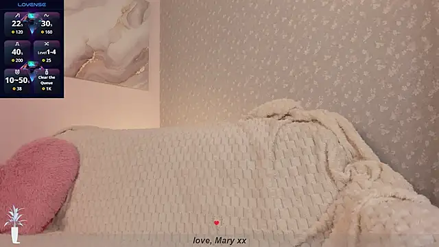 Mary Xextra online show from 12/14/25, 01:11