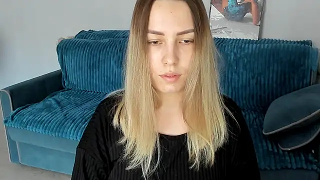 Snapshot of Mia_shy1 chatting on 01/29/25, 10:16 Mia shy1 online show from 01/29/25, 10:16