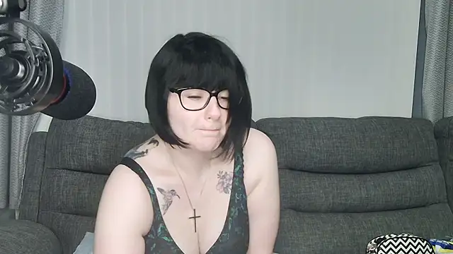 Snapshot of SquirtingIrishShannon chatting on 01/20/25, 05:16 SquirtingIrishShannon online show from 01/20/25, 05:16