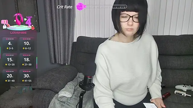 Snapshot of SquirtingIrishShannon chatting on 03/13/25, 06:34 SquirtingIrishShannon online show from 03/13/25, 06:34