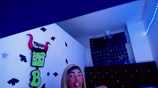 Snapshot of angelinebigcock chatting on 01/21/25, 07:17 angelinebigcock online show from 01/21/25, 07:17