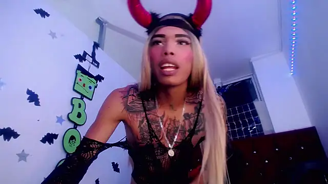 Snapshot of angelinebigcock chatting on 03/08/25, 07:20 angelinebigcock online show from 03/08/25, 07:20