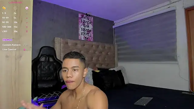 Snapshot of _Jackson_Brown chatting on 04/11/26, 03:55 Jackson Brown online show from 04/11/26, 03:55