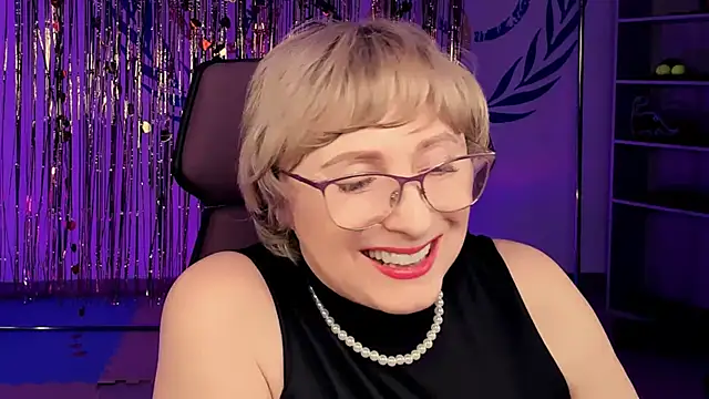 sugar vivien online show from 02/22/25, 03:25