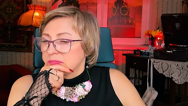 sugar vivien online show from 03/05/25, 07:06