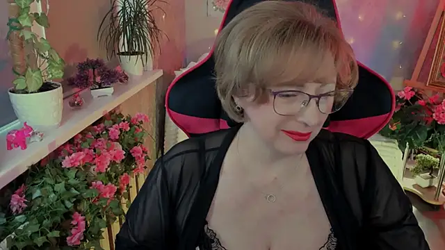 Snapshot of sugar_vivien chatting on 06/10/26, 03:22 sugar vivien online show from 06/10/26, 03:22