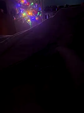 Snapshot of Soumis89 chatting on 11/25/25, 12:10 Soumis89 online show from 11/25/25, 12:10