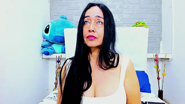 Snapshot of HorniestMilf chatting on 09/08/25, 09:03 HorniestMilf online show from 09/08/25, 09:03