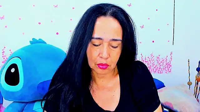 HorniestMilf online show from 06/03/26, 08:14