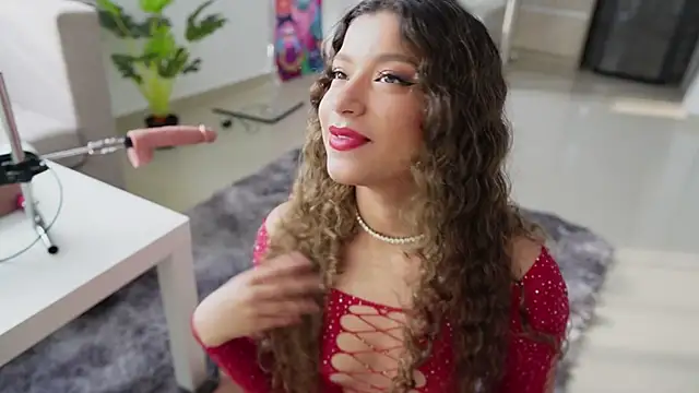 Melina-Smith online show from 02/04/25, 09:41