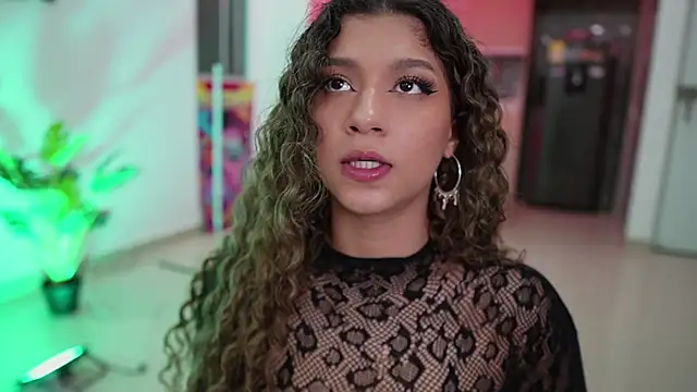 Melina-Smith online show from 02/07/25, 01:47