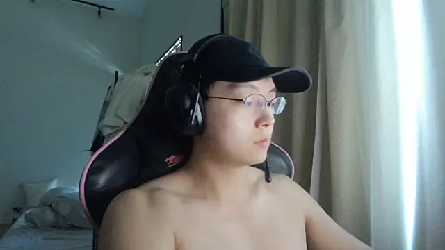 Snapshot of Tkcqcc chatting on 12/09/24, 01:18 Tkcqcc online show from 12/09/24, 01:18