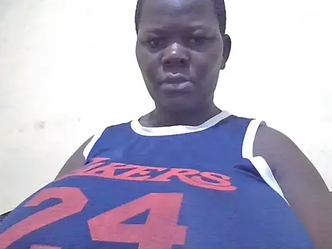 Snapshot of pritty-leila chatting on 04/26/26, 11:41 pritty-leila online show from 04/26/26, 11:41