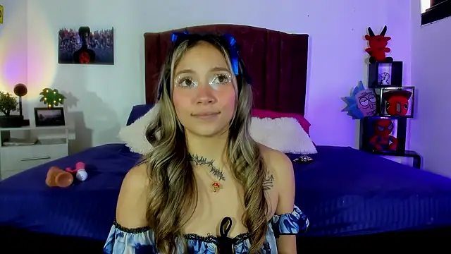 alisson zafiro  online show from 01/11/25, 03:20