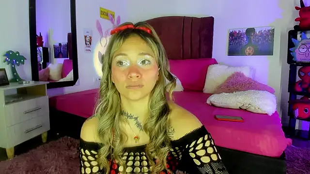 alisson zafiro  online show from 01/24/25, 09:06