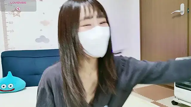 Snapshot of _Iroha_99 chatting on 03/06/26, 02:13 Iroha 99 online show from 03/06/26, 02:13