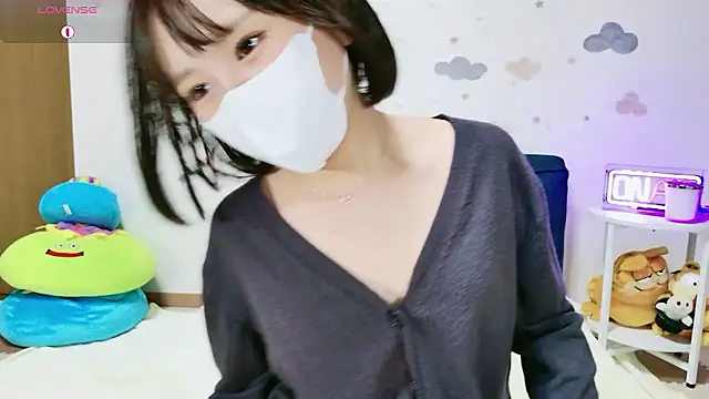 Snapshot of _Iroha_99 chatting on 03/16/26, 02:21 Iroha 99 online show from 03/16/26, 02:21