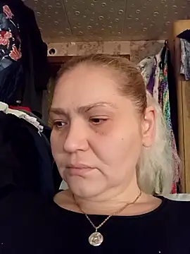 Snapshot of Minna_Jeannie chatting on 11/03/25, 02:35 Minna Jeannie online show from 11/03/25, 02:35