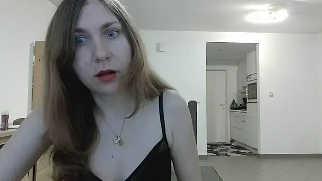 JasmineGlamour online show from 05/03/26, 07:09