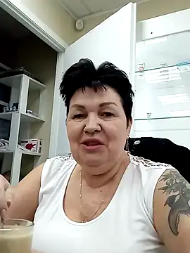 Snapshot of FantasyMichelle chatting on 01/06/25, 07:09 FantasyMichelle online show from 01/06/25, 07:09