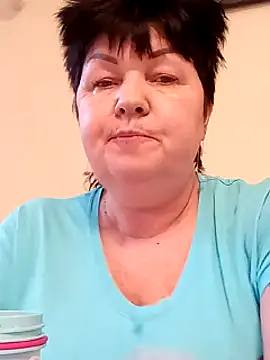 Snapshot of FantasyMichelle chatting on 02/01/25, 01:09 FantasyMichelle online show from 02/01/25, 01:09