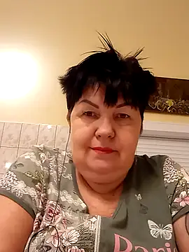 Snapshot of FantasyMichelle chatting on 02/02/25, 03:49 FantasyMichelle online show from 02/02/25, 03:49