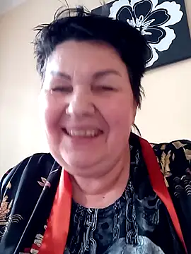 Snapshot of FantasyMichelle chatting on 02/07/25, 01:22 FantasyMichelle online show from 02/07/25, 01:22