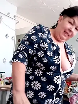 Snapshot of FantasyMichelle chatting on 02/24/25, 07:00 FantasyMichelle online show from 02/24/25, 07:00