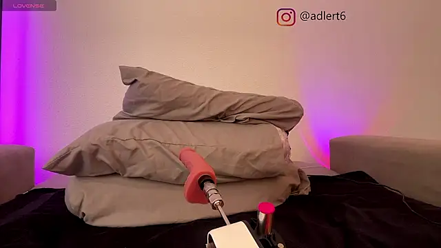 Snapshot of adler80035 chatting on 02/26/26, 06:34 adler80035 online show from 02/26/26, 06:34