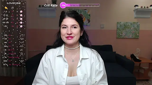 Alianna Solo Kisses online show from 04/14/26, 05:24