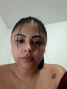 Snapshot of MelannyBell chatting on 03/16/25, 07:17 MelannyBell online show from 03/16/25, 07:17