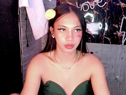 whiteladyboy online show from 10/23/25, 02:33