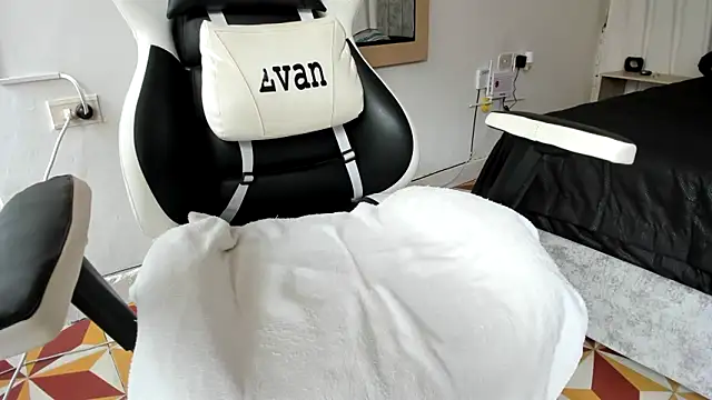 Valerioe online show from 03/08/25, 12:30