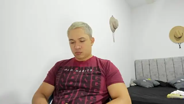 Valerioe online show from 04/28/26, 04:34